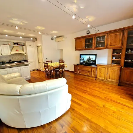 Tatil Evi Barsotti House - *